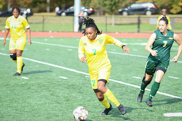 Women Soccer_-21